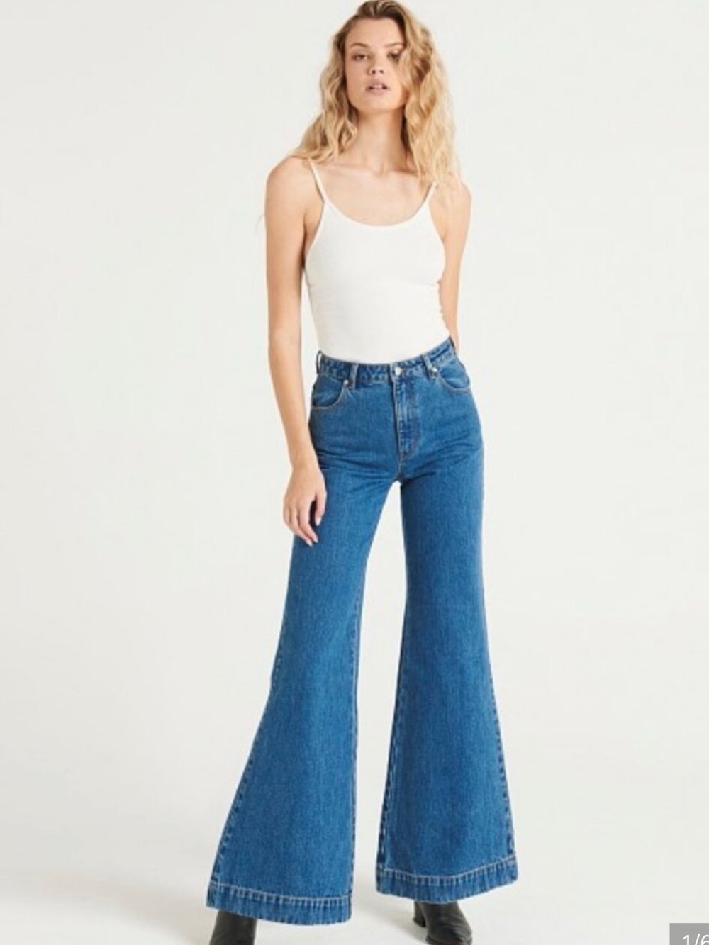Y2K A Rollas East Coast Highrise Flare Jeans 28 Boho